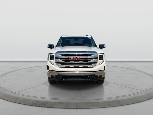 New 2026 GMC Sierra 1500 SLE AWD/4WD image 3