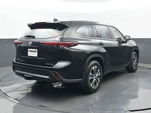 Used 2026 Toyota Highlander XLE AWD/4WD image 23