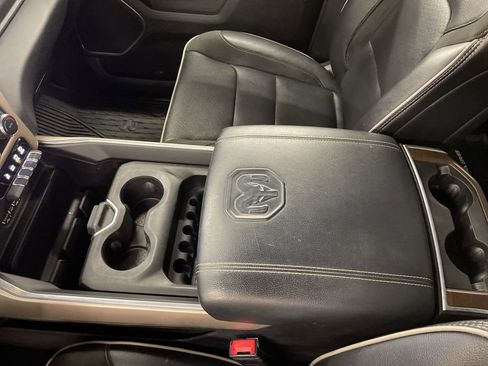 Used 2022 RAM 1500 Laramie image 24