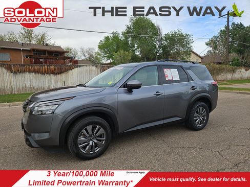 Used 2025 Nissan Pathfinder SV AWD/4WD image 1
