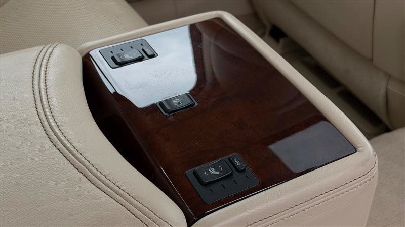 Used 2013 Lexus LS 460 AWD w/ Comfort Pkg image 43