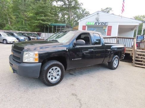 Used 2013 Chevrolet Silverado 1500 W/T AWD/4WD image 1