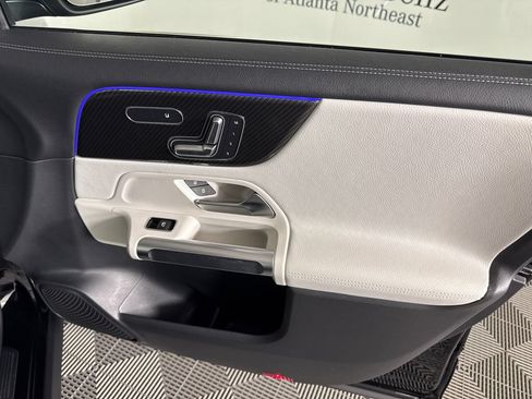 Certified 2023 Mercedes-Benz GLB 250 w/ AMG Line image 15