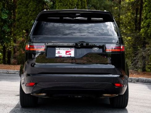 Used 2023 Land Rover Discovery HSE R-Dynamic AWD/4WD image 22