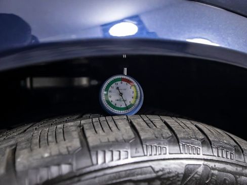 Used 2025 Porsche Cayenne image 49