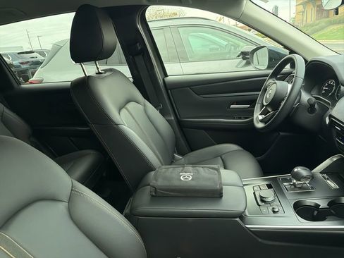 Used 2025 MAZDA CX-90 3.3 Turbo w/ Select Package image 4