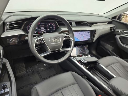 Used 2024 Audi Q8 e-tron Premium Plus AWD/4WD image 14