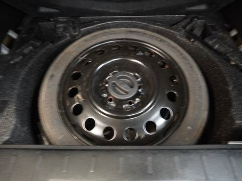 Used 2017 Chevrolet Equinox LS FWD image 10