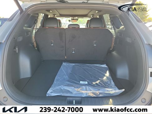 New 2026 Kia Sportage X-Line w/ X-Line Technology Package AWD/4WD image 11