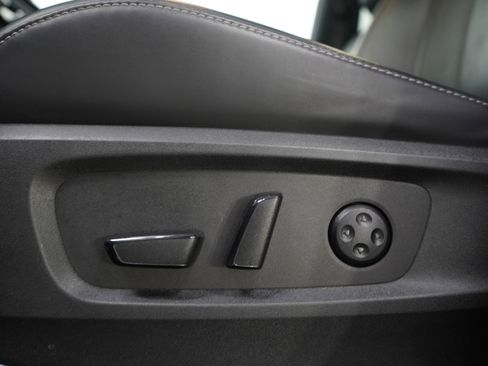 Used 2023 INFINITI QX60 Pure image 25