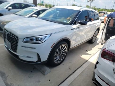 Used 2024 Lincoln Corsair Reserve FWD image 1