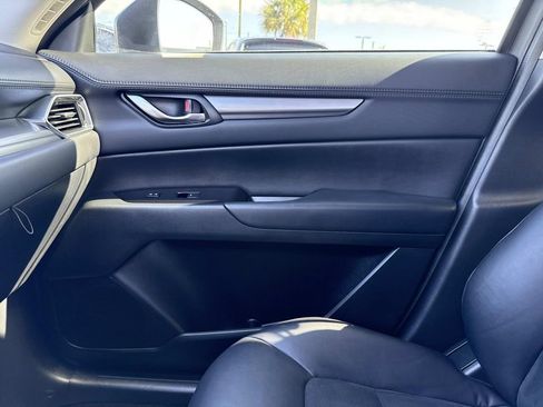Used 2019 MAZDA CX-5 Touring image 27