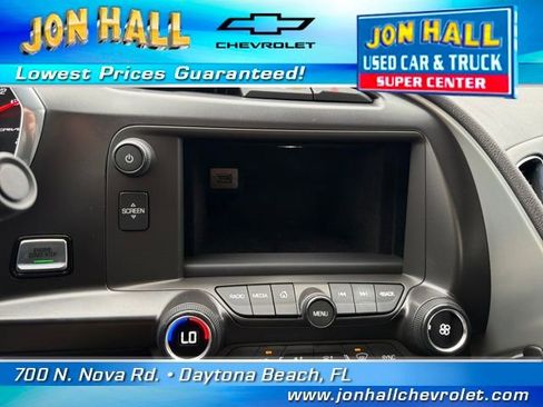 Used 2019 Chevrolet Corvette Stingray Coupe w/ 1LT image 26