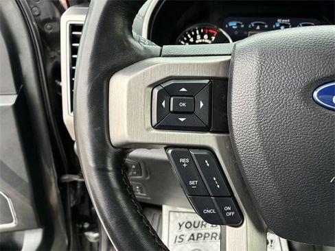 Used 2020 Ford F150 Platinum w/ Equipment Group 701A Luxury image 23
