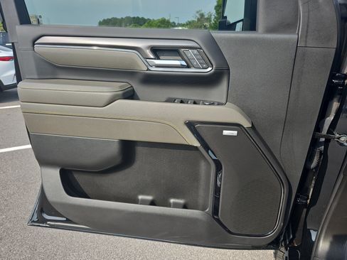 Used 2024 Chevrolet Silverado 2500 ZR2 w/ ZR2 Bison Edition AWD/4WD image 26