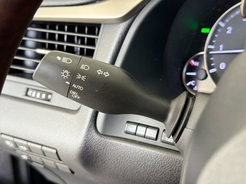 Used 2021 Lexus RX 350 FWD w/ Premium Package image 28