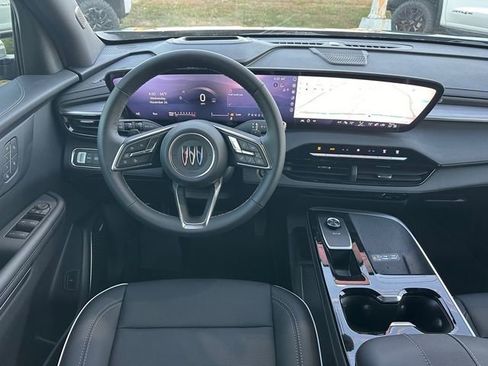 New 2025 Buick Enclave Preferred w/ Power Package image 17