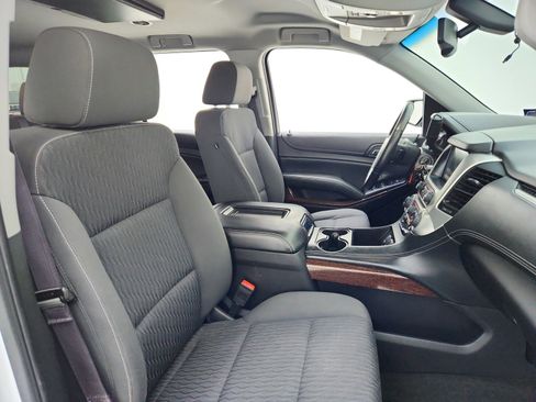 Used 2016 GMC Yukon XL SLE w/ Convenience Package RWD image 31
