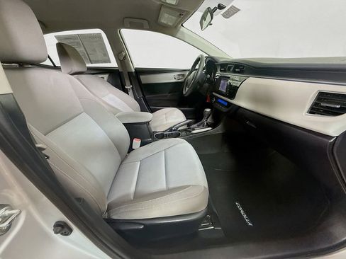 Certified 2016 Toyota Corolla LE FWD image 25