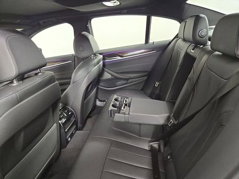Used 2023 BMW 530e xDrive AWD/4WD image 15