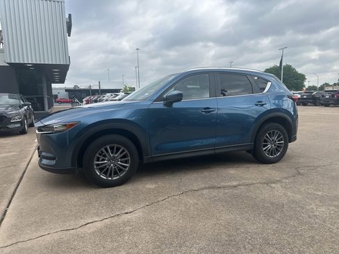 Used 2020 MAZDA CX-5 Touring FWD image 6