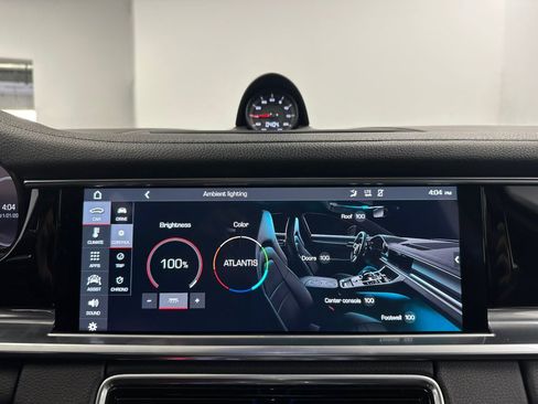 Used 2018 Porsche Panamera 4S image 69