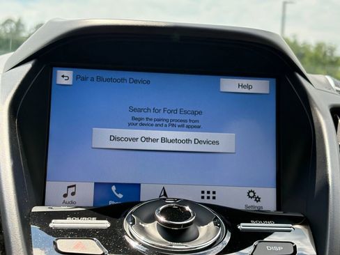 Used 2017 Ford Escape Titanium FWD image 22