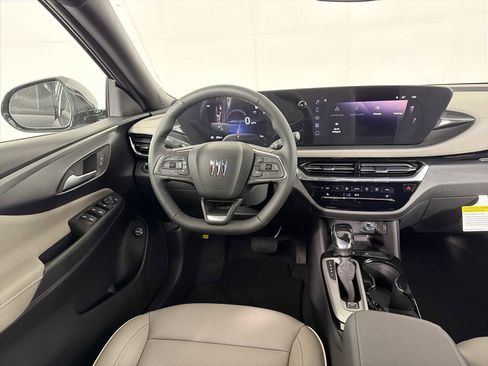 New 2026 Buick Envista Avenir image 22
