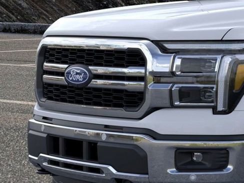 New 2025 Ford F150 Lariat w/ Equipment Group 502A High image 17