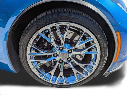 Used 2015 Chevrolet Corvette Z06 w/ 3LZ Preferred Equipment Group image 13