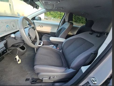 Used 2024 Hyundai Ioniq 5 SE RWD image 5