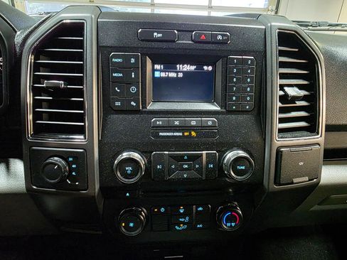 Used 2018 Ford F150 XLT AWD/4WD image 31