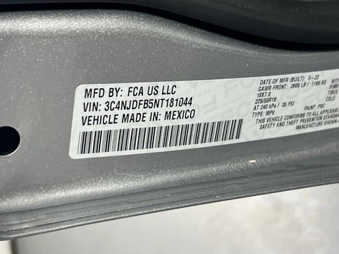 Used 2022 Jeep Compass Latitude w/ Sun and Sound Group image 32