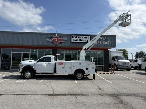 Used 2022 RAM 5500 Tradesman AWD/4WD image 2