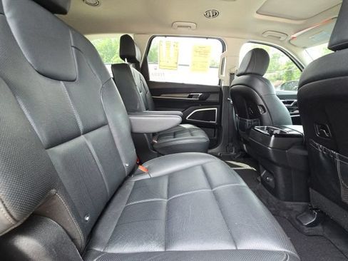 Used 2022 Kia Telluride EX w/ EX Premium Package AWD/4WD image 15