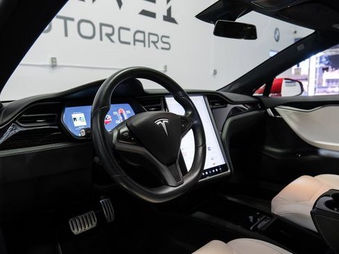 Used 2018 Tesla Model S P100D image 3
