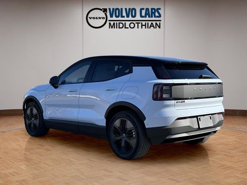 New 2026 Volvo EX30 Cross Country Ultra w/ Protection Package Premier image 20
