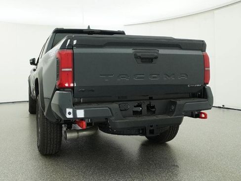 New 2026 Toyota Tacoma TRD Off-Road AWD/4WD image 40