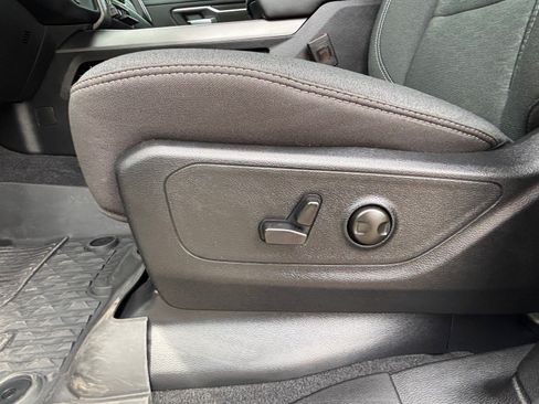 Used 2025 RAM 1500 Big Horn RWD image 27