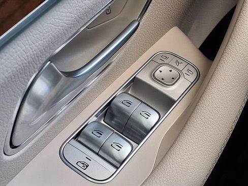 Used 2022 Mercedes-Benz GLE 350 image 19