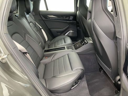 Used 2025 Porsche Panamera GTS image 22