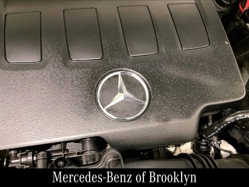 Certified 2022 Mercedes-Benz CLA 250 4MATIC image 35