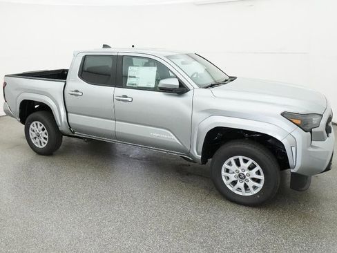 New 2026 Toyota Tacoma SR5 image 12