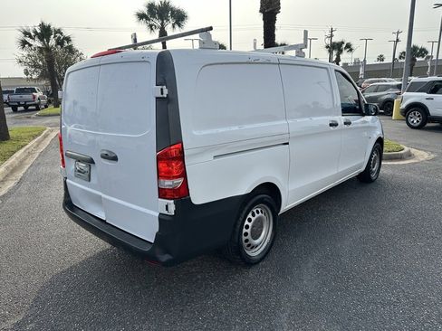 Used 2016 Mercedes-Benz Metris image 6