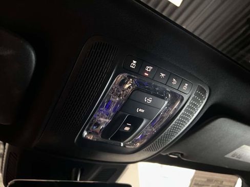 Certified 2023 Mercedes-Benz GLB 250 4MATIC image 31