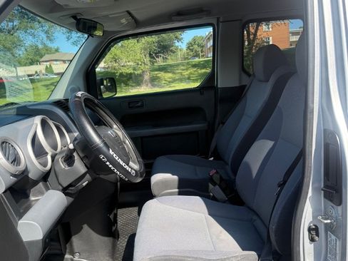 Used 2008 Honda Element LX image 16
