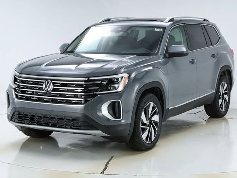 New 2026 Volkswagen Atlas SEL image 40