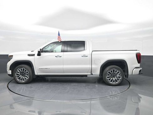 Used 2025 GMC Sierra 1500 Denali Ultimate AWD/4WD image 5