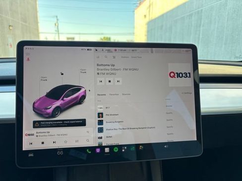 Used 2021 Tesla Model Y Long Range AWD/4WD image 13