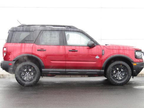 New 2025 Ford Bronco Sport Outer Banks w/ Sasquatch Outer Banks Package AWD/4WD image 3
